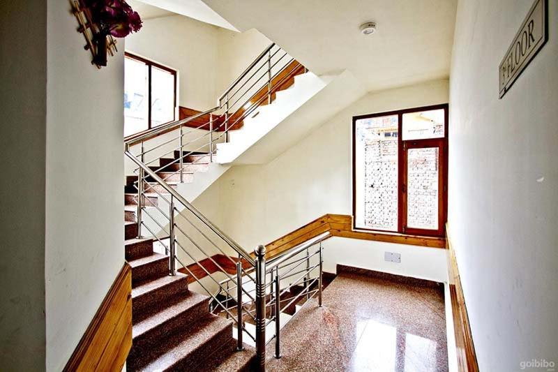 Hotel Uday Himalaya Manali  Luaran gambar